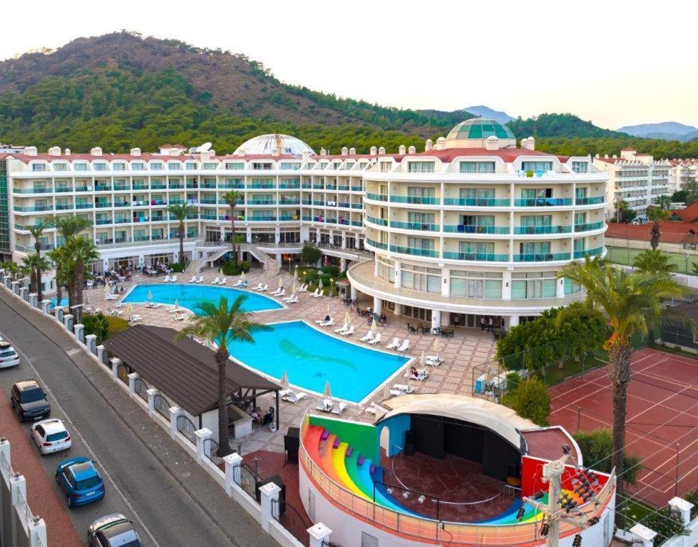 Pineta Park Deluxe Hotel Marmaris Exterior photo