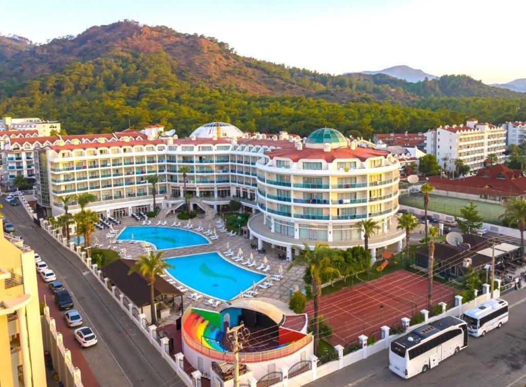 Pineta Park Deluxe Hotel Marmaris Exterior photo